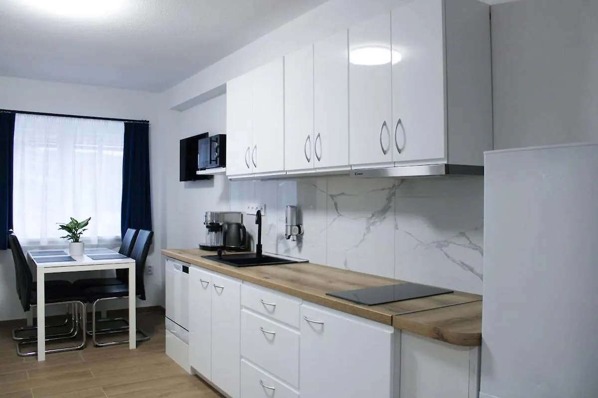 Lyly Apartment - Free Parking, Near The Metro Prague 0*,  Czech Republic