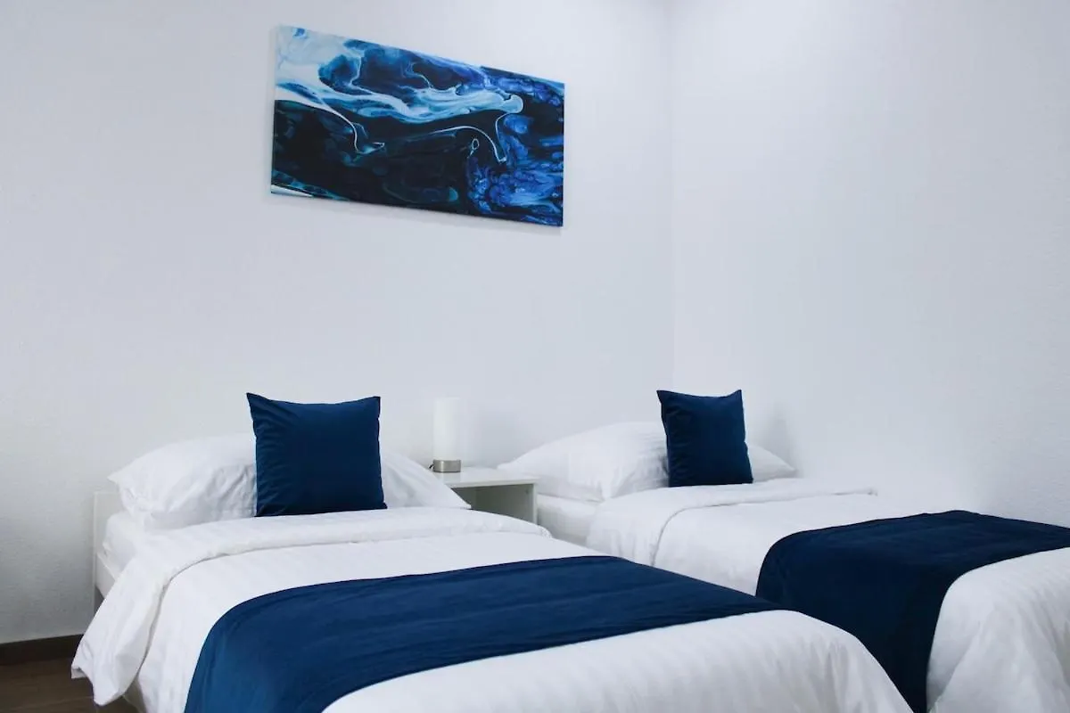 Lyly Apartment - Free Parking, Near The Metro Prague