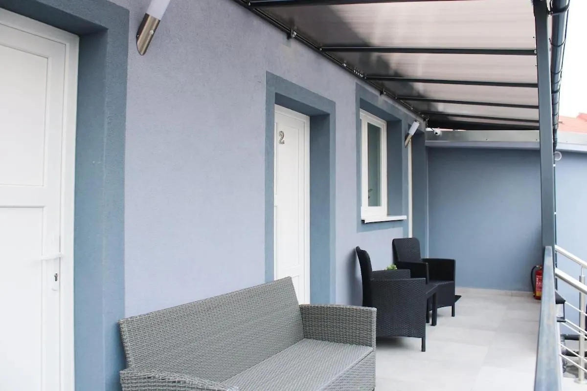 Lyly Apartment - Free Parking, Near The Metro Prague Czech Republic