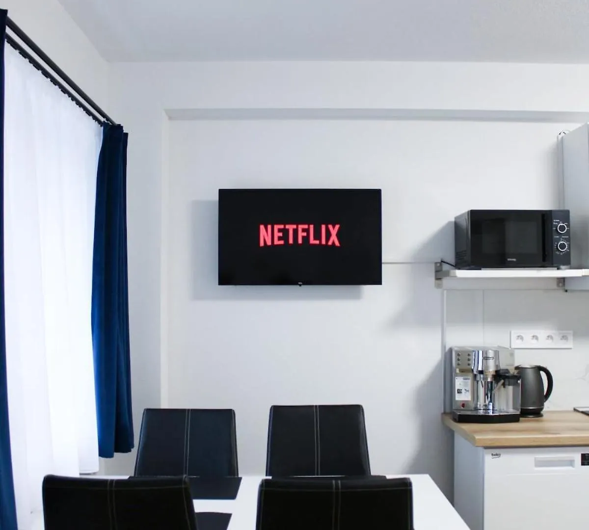 Lyly Apartment - Free Parking, Near The Metro Prague